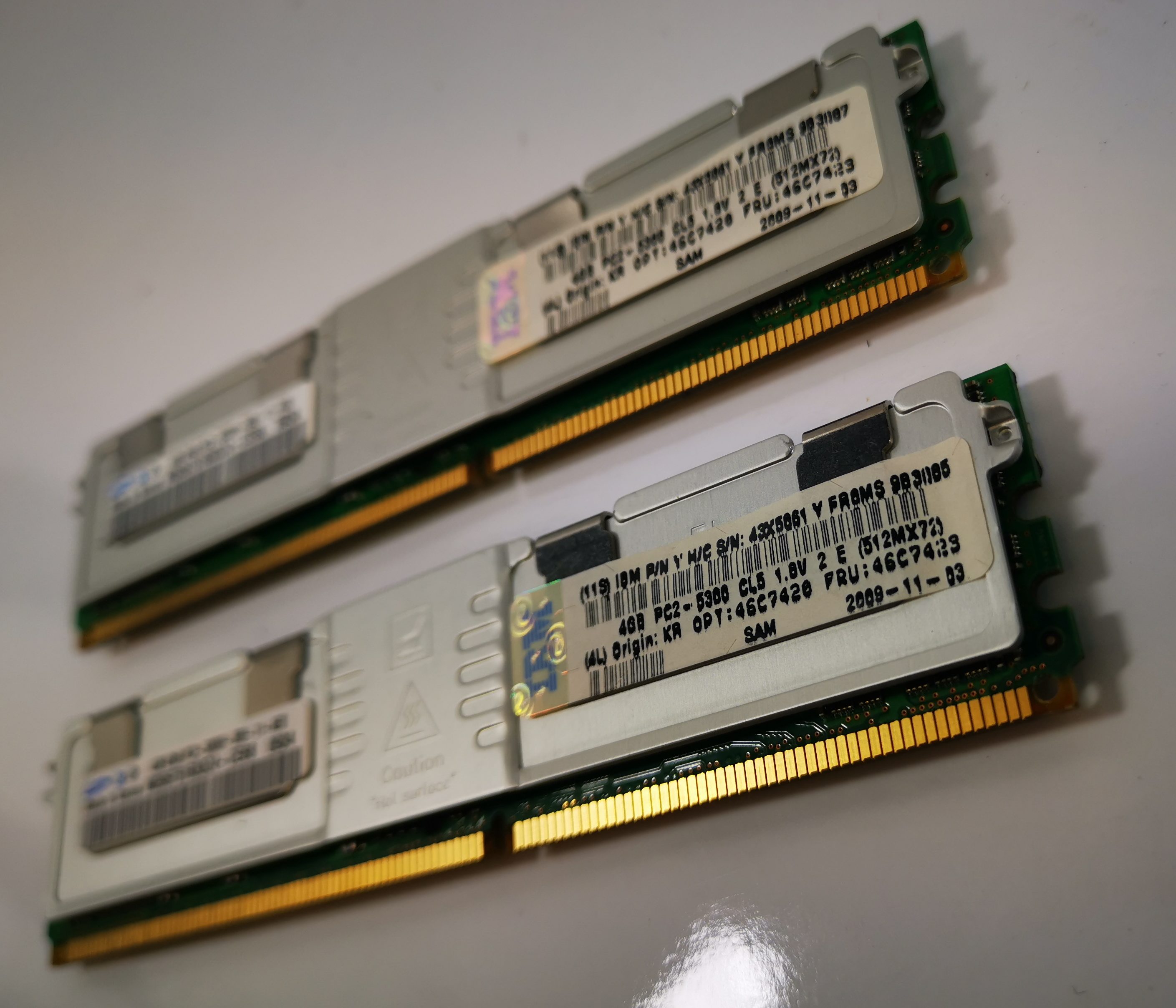IBM/Samsung 4GB DDR2 RAM - 4Rx8 PC2-5300F-555-11 - Matched Pair
